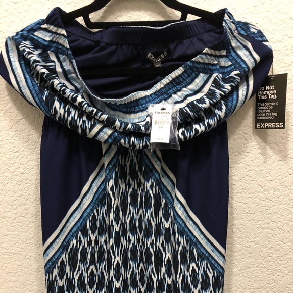 Express Dress - Picture 2 of 3
